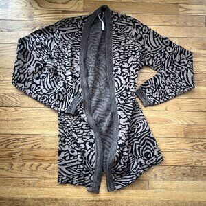 Yest Cardigan Sweater Womens US 8 US Black Open Knit Oke Essential Animal Print